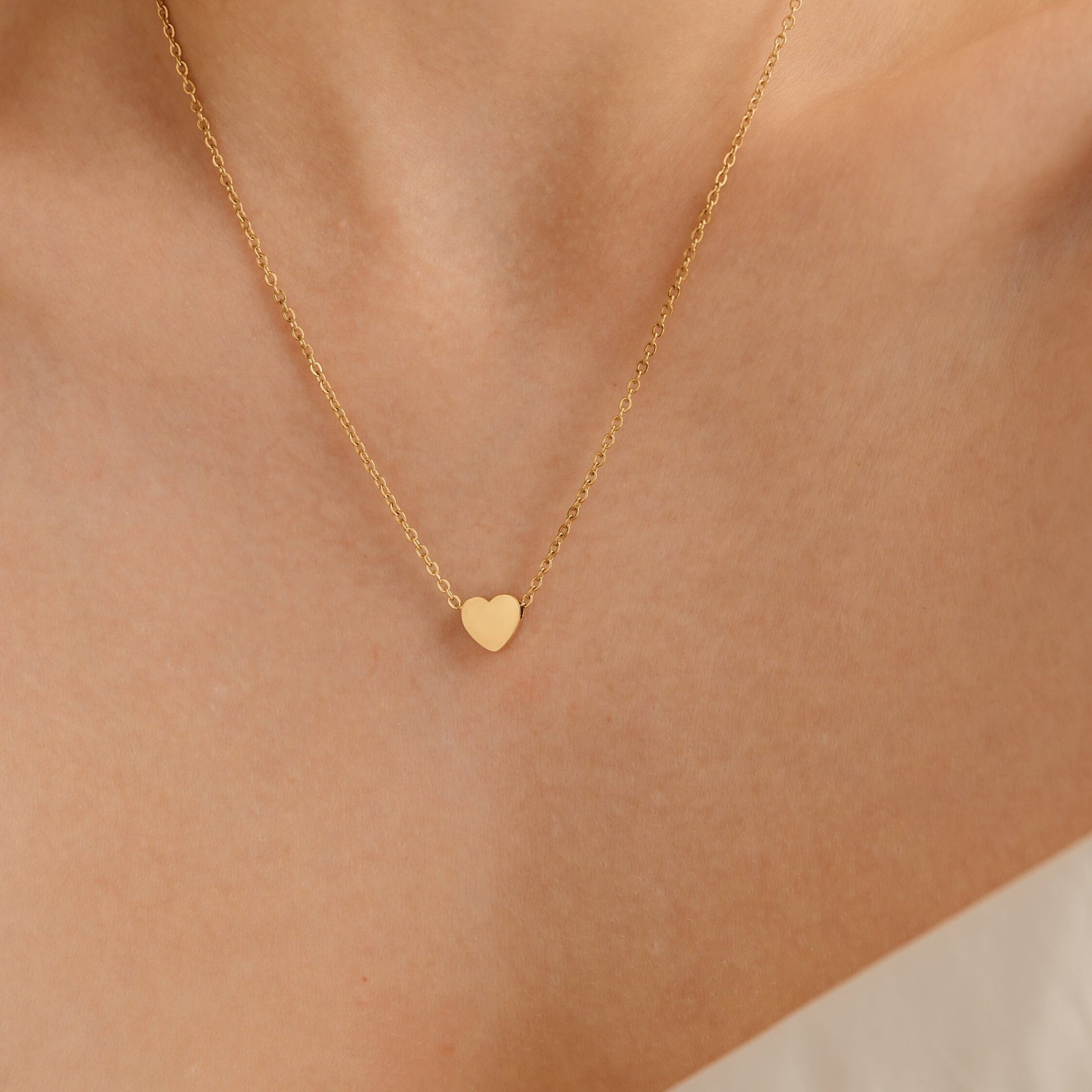 Tiny Heart Silver Necklace, Simple and Cute Pendant Love Heart Necklace, Girlfriend Gift, Gift For Her, Anniversary Gift