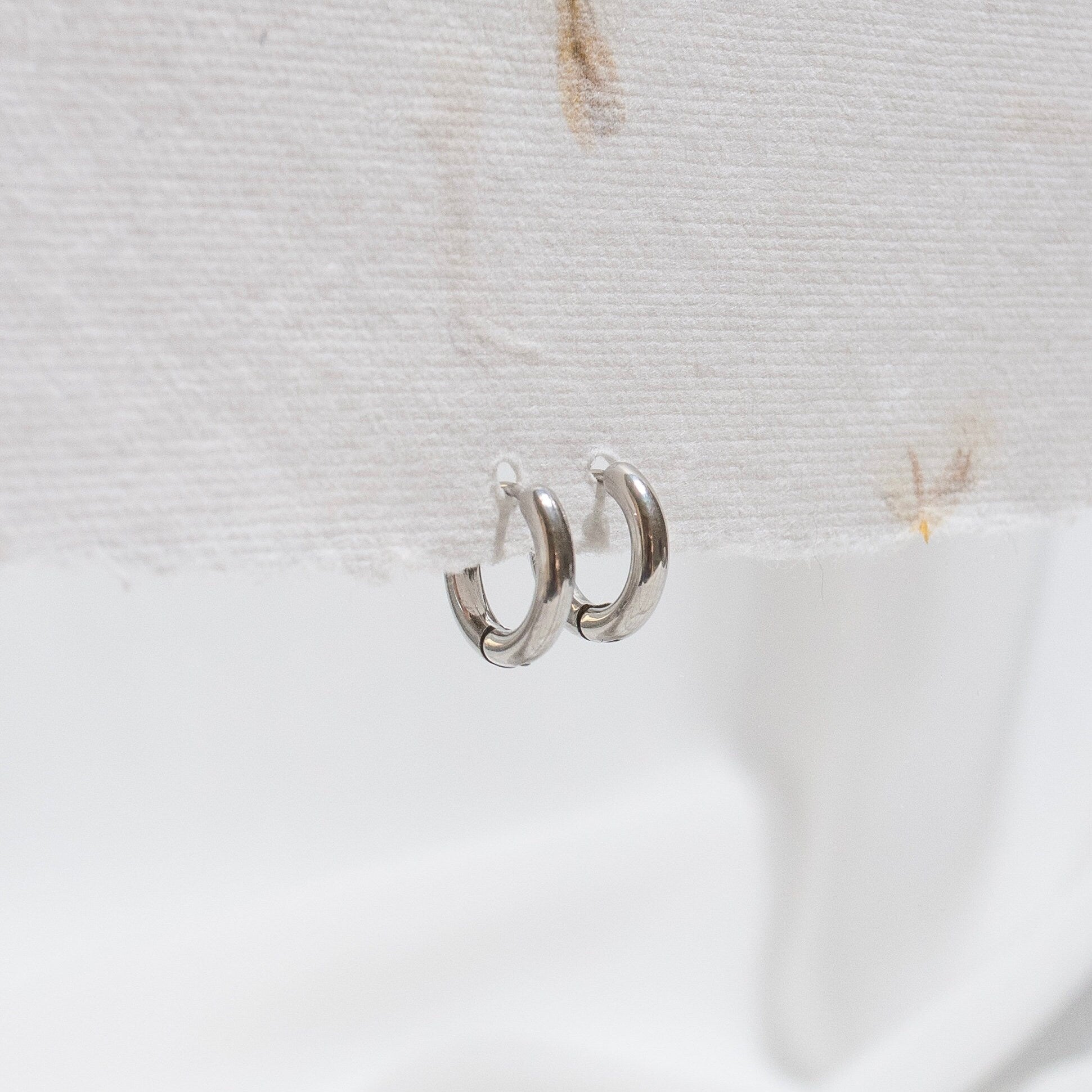 Hoop Earrings in Gold, Silver or Black, Simple 2 Piece Hoop Earrings, Everyday Men Women Hoop Earrings, Conch Helix Daith Earrings