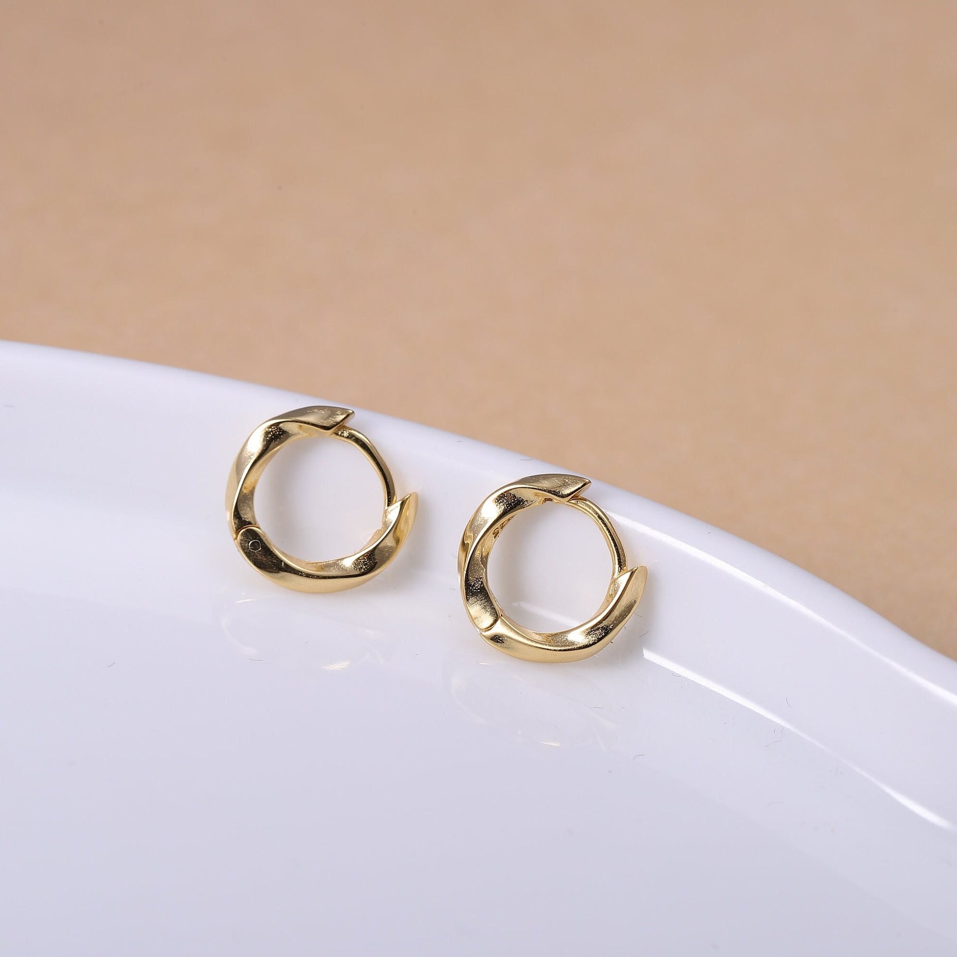 Gold Woven Twist Huggie Hoop Earrings in Gold or Silver, Sterling Silver 2 Piece Huggie Hoop Earrings, Statement Jewellery