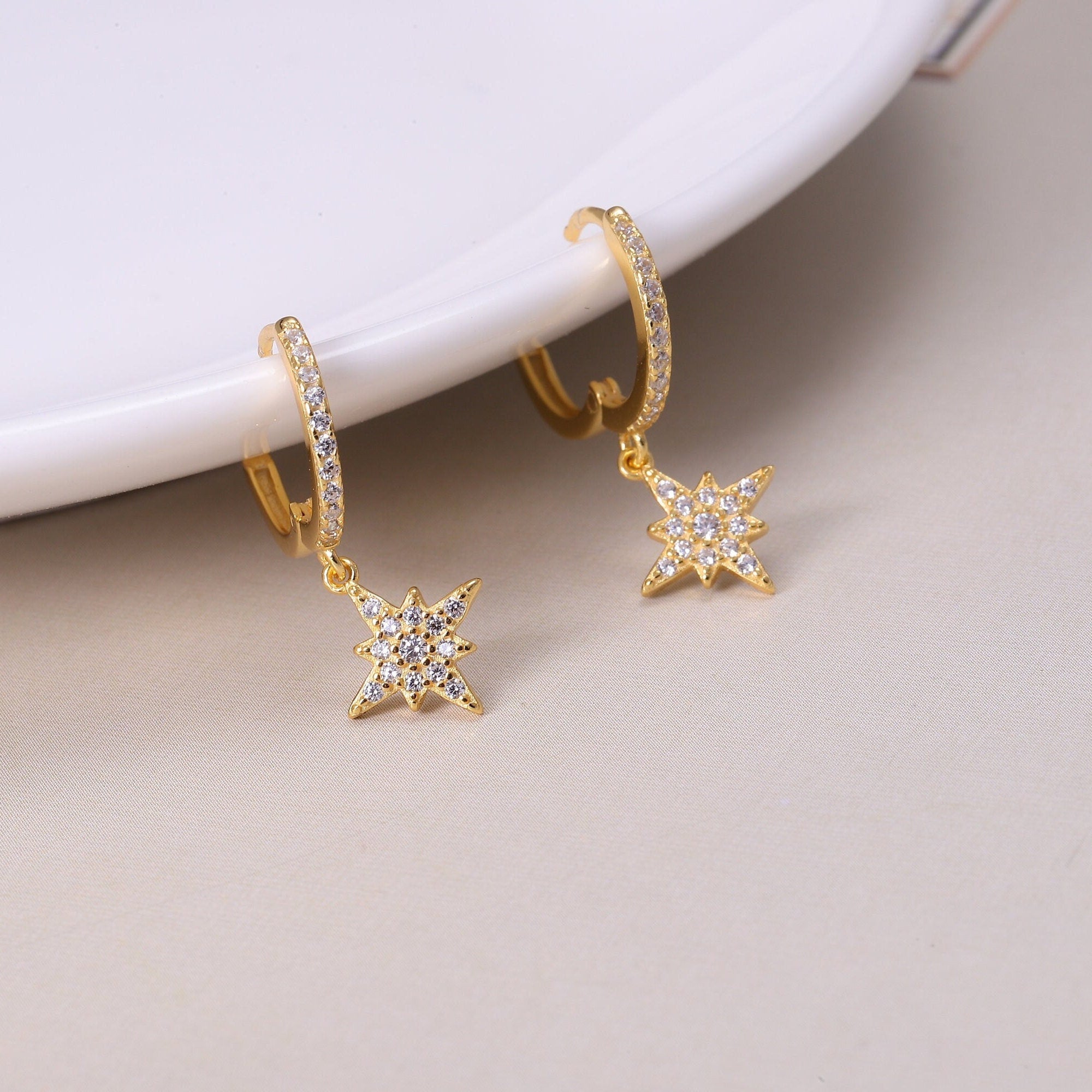 9ct Yellow Gold Hoop Star Earrings – Mazzucchelli's